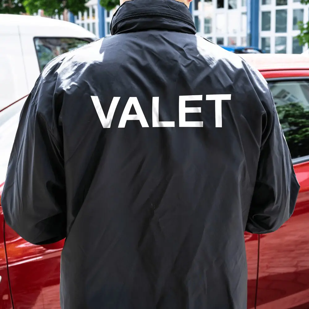 Convenience and Comfort: The Benefits of Valet Services at The World Famous Pink Pony by Convenience and Comfort: The Benefits of Valet Services at The World Famous Pink Pony - Pink Pony